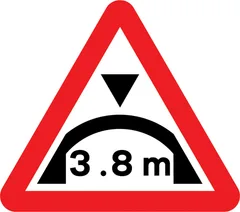 Maximum headroom of 3.8m at arch bridge ahead — UK road sign