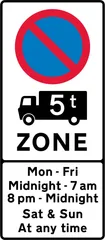 Vehicle Loading topic icon: Entrance to a controlled parking zone applying to goods vehicles over a gross weight of 5T during the period indicated sign